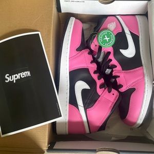 Air Jordan 1 Mid GS 'Pinksicle'